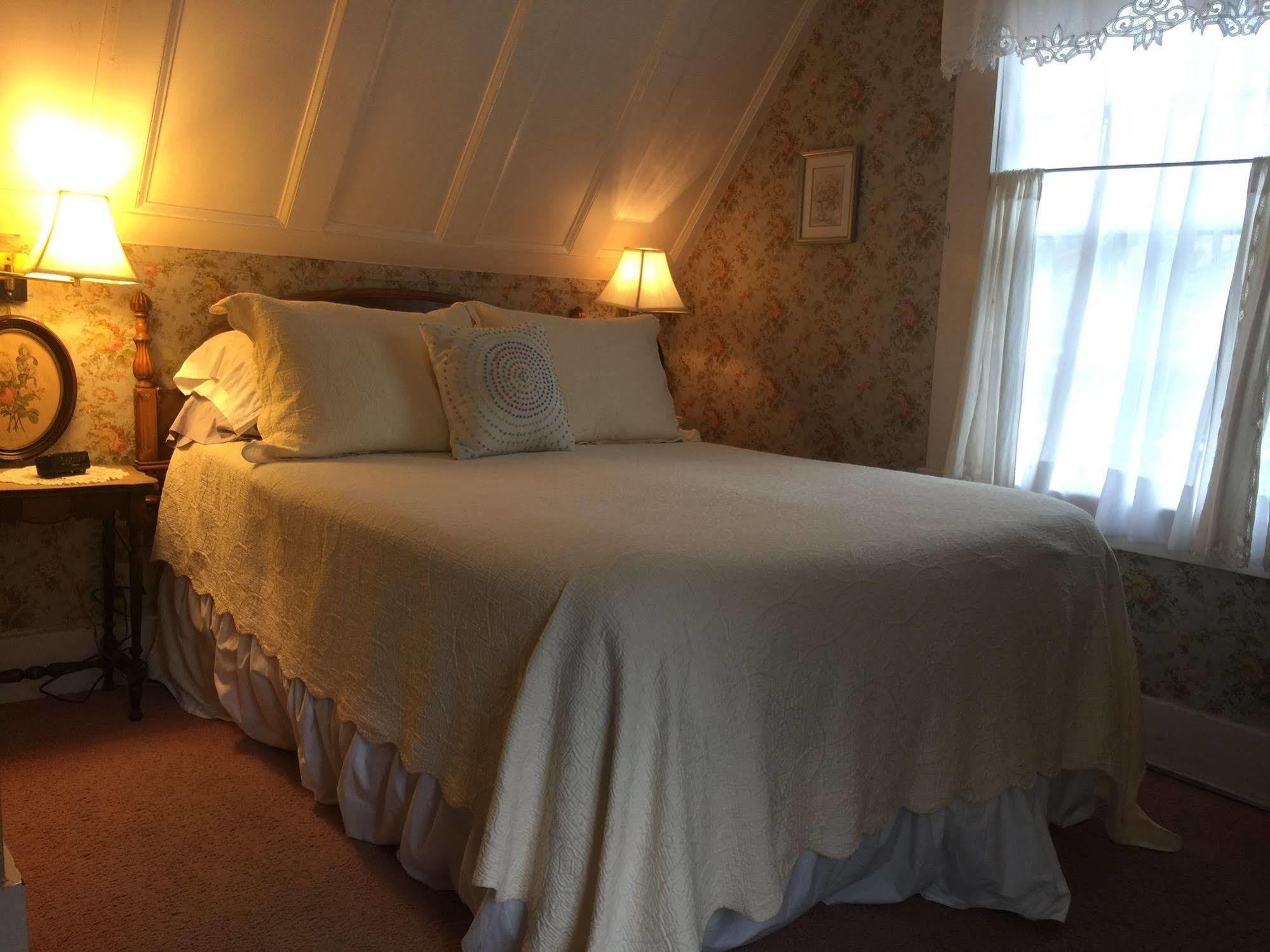 Shaw House Inn เฟิร์นเดล ภายนอก รูปภาพ