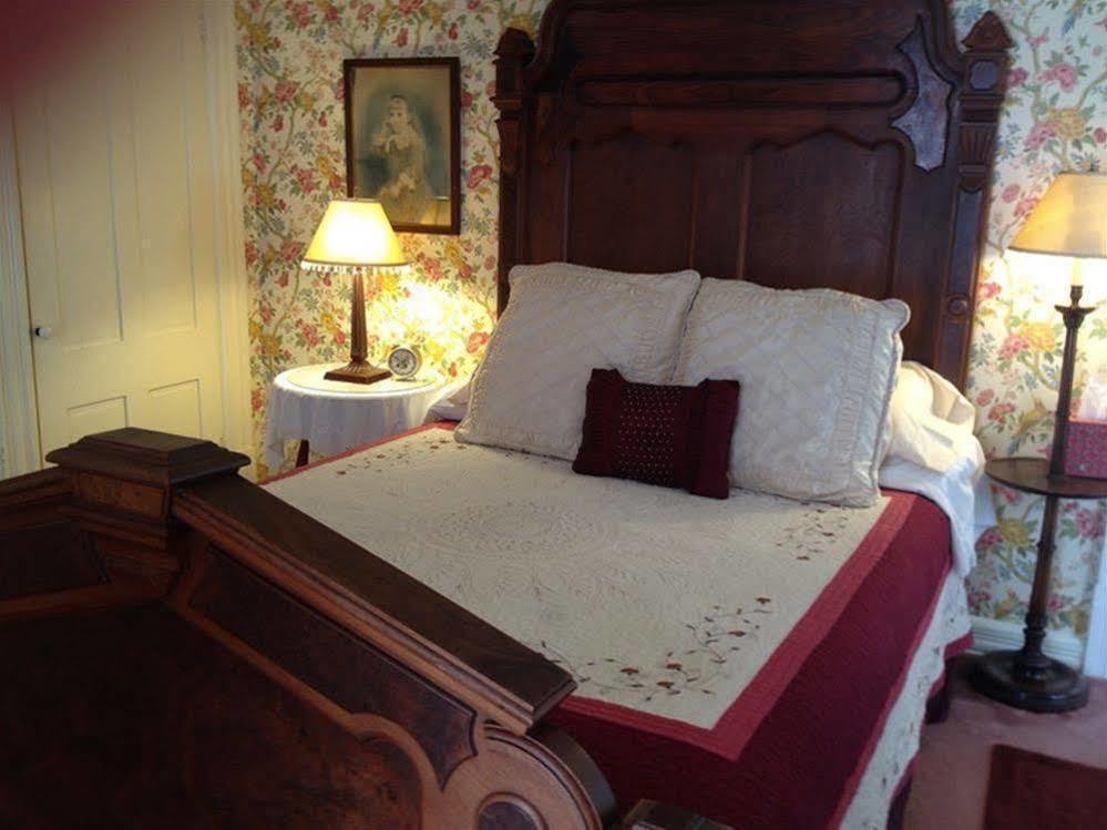 Shaw House Inn เฟิร์นเดล ภายนอก รูปภาพ